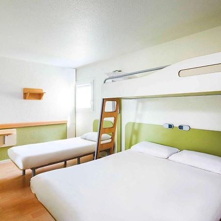 Ibis Budget Chartres Bagian luar foto